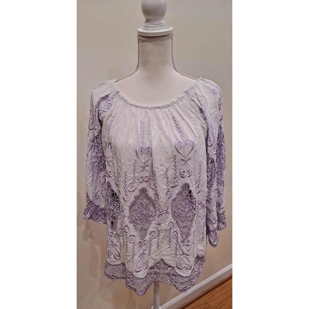 S/M Boho Fairy White And Purple Embroidered Flowy Top Size Not Listed